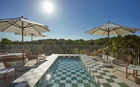 Belle Marivent Mediterranean Petit Hotel